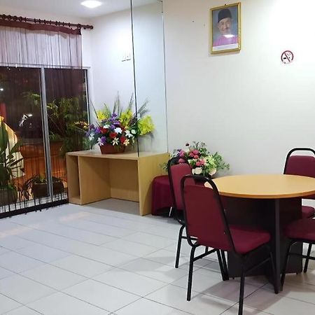 קוטה קינבלו Hotel Seri Perkasa מראה חיצוני תמונה